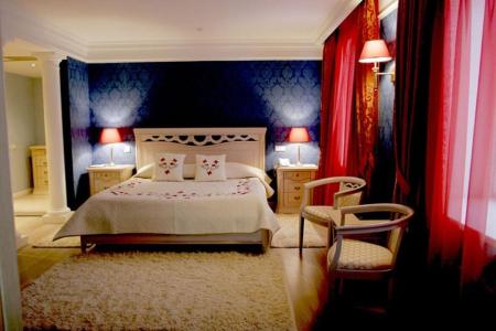 Гранд Авеню Отель