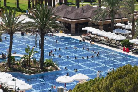 Отель Crystal Tat Beach Golf Resort & Spa  в Учкумтепеси - Турция