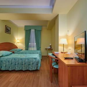 отель Достоевский