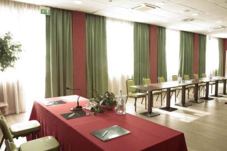 Barion Hotel & Congressi