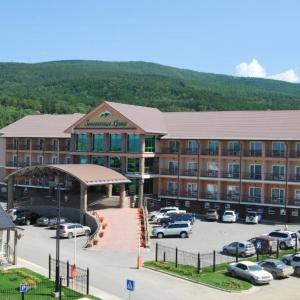 отель Земляничные Холмы