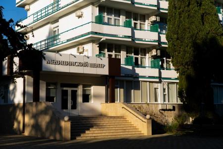 Отель Санаторий Знание в Адлер - Россия
