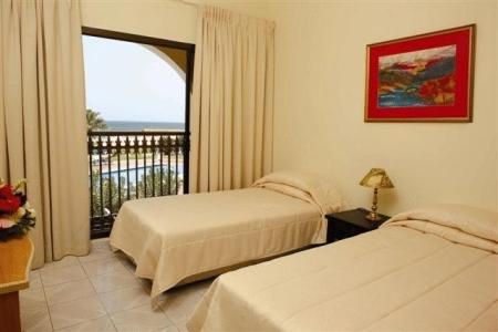 Отель Barracuda Beach Resort в Ум Аль Кувейн - ОАЭ