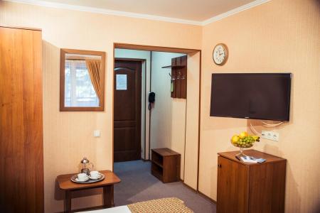 Отель Golden Family Resort в Алушта - Россия