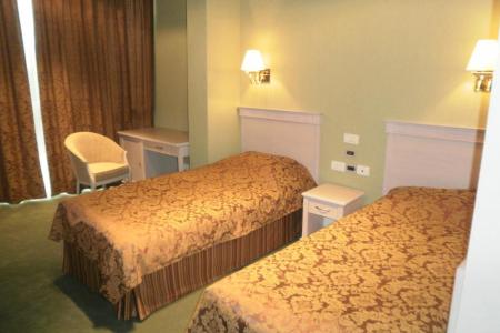 Отель Пансионат Изумруд в Адлер - Россия