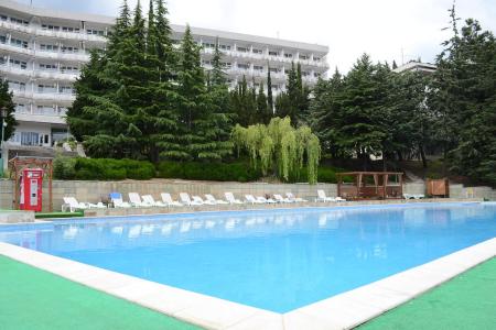 Отель Санаторий им. С.М. Кирова в Ялта - Россия