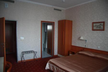 Отель Каравелла в Туапсе - Россия