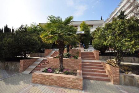 Отель Санаторий Киев в Алушта - Россия