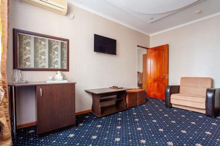 Отель Гостиничный комплекс Кипарис в Адлер - Россия