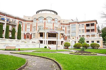 Отель Санаторий им. С.М. Кирова в Кисловодск - Россия