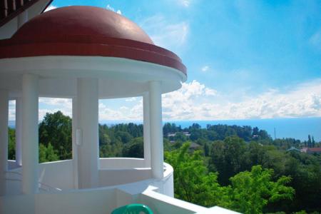 Коралл пансионат (Головинка)