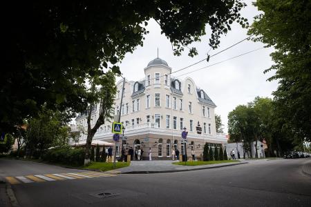 Отель Королева Луиза в Зеленоградск - Россия