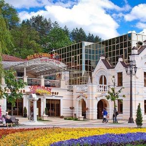 отель Корона