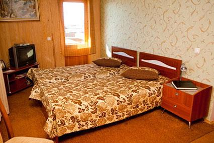 Отель Крестовая падь (Листвянка) в Байкал - Россия