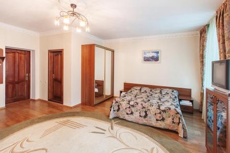 Отель Кристалл в Домбай - Россия