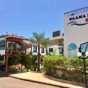 отель Naama Blue
