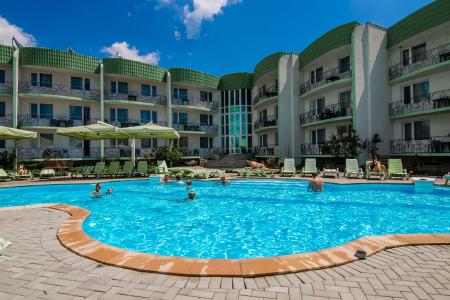 Отель Лиана в Евпатория - Россия