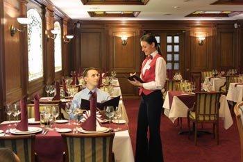 Отель Медвежий угол в Сургут - Россия