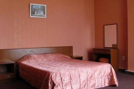 Отель Морской клуб (Небуг) в Туапсе - Россия