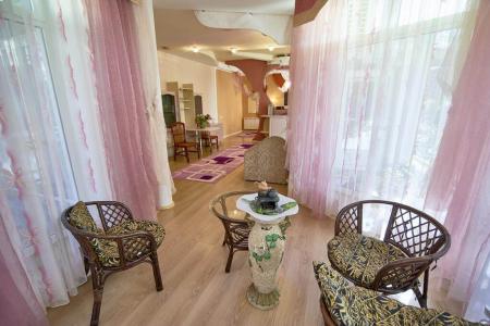 Отель Москва в Алушта - Россия