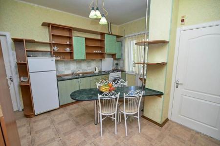 Отель Москва в Алушта - Россия