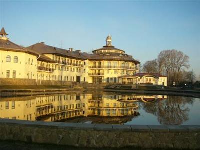 Azimut Отель Ростов Великий