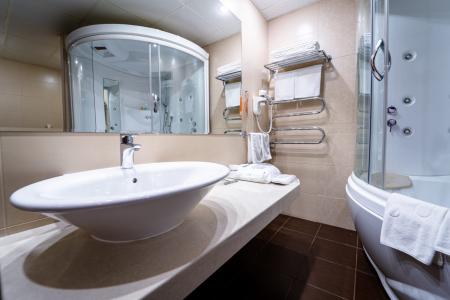 Отель Надежда SPA & Морской Рай курортный комплекс в Геленджик - Россия