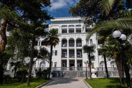 Отель Пансионат Нарт в Гагра - Абхазия