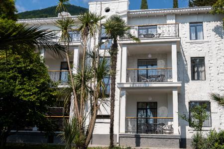 Отель Пансионат Нарт в Гагра - Абхазия