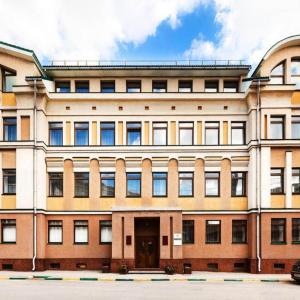 отель Никола Хаус