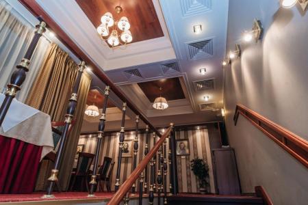 Николаевский 