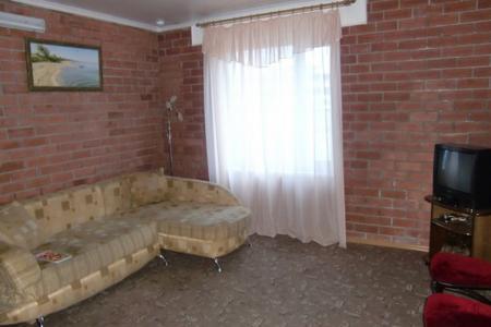 Отель Гостинично - развлекательный комплекс Новинка в Ейск - Россия