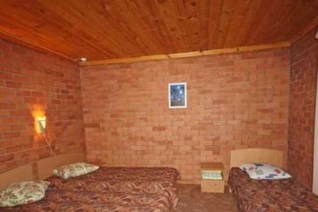 Отель Гостинично - развлекательный комплекс Новинка в Ейск - Россия