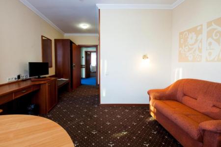 Новый Берег Яхт-клуб