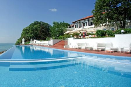 Oasis Boutique Hotel