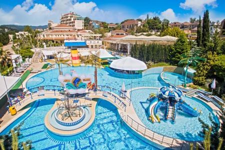 Отель Санаторий Октябрьский в Сочи - Россия