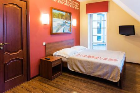 Отель Онежский замок в Петрозаводск - Россия