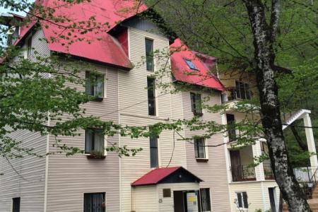 Отель Пирамида ГК в Эсто-Садок - Россия