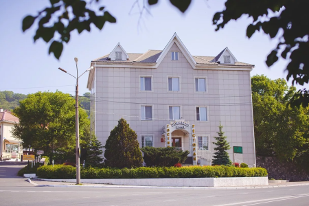 Пирамид-Отель