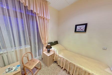 Отель Полтава-Крым в Саки - Россия