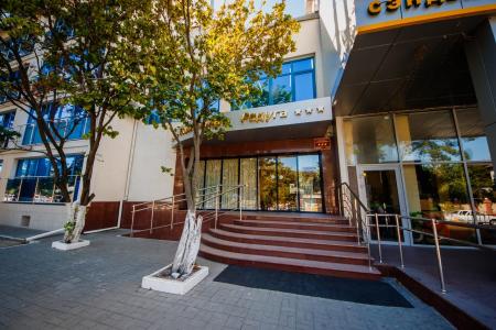 Отель Радуга (ул Первомайская) в Геленджик - Россия