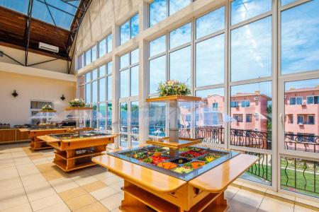 Alean Family Riviera