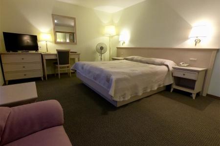 Отель Сахалин-Саппоро в Южно-Сахалинск - Россия