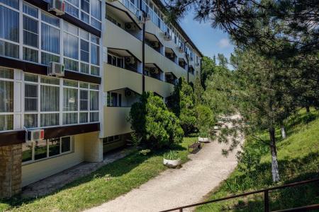 Отель Ателика Лесная Бухта в Туапсе - Россия