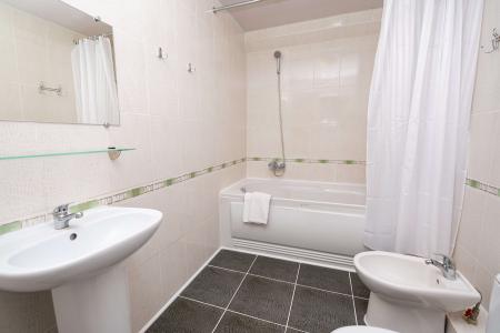 Отель Славутич санаторий в Алушта - Россия