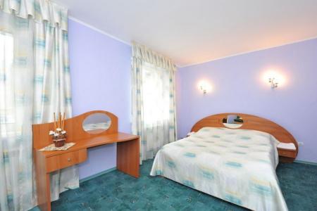 Отель Снежинка в Домбай - Россия