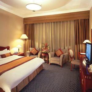 отель Beijing Hotel