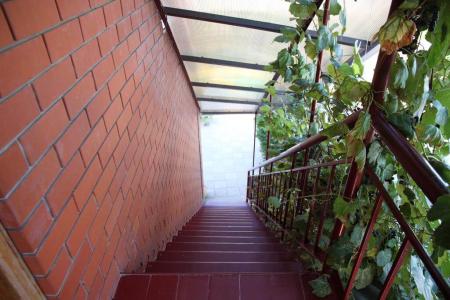 Солнечный дворик