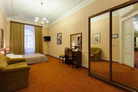 Отель Соната у Дворцовой площади в Санкт-Петербург - Россия