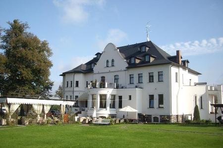 Отель Усадьба (Орловка) в Калининградская область - Россия